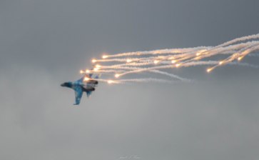 SU-27 Flares
